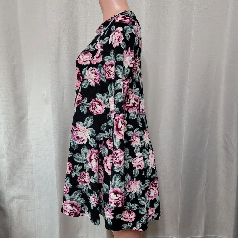 Show Me Your Mumu Harrison Babydoll Dress Women's Size Small Black Floral Print - Picture 6 of 9